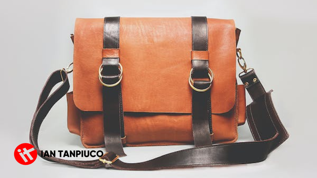 IELTS Speaking Part 1 – Bags